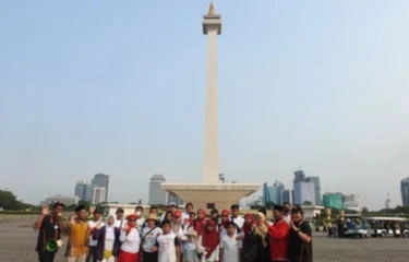 Monas